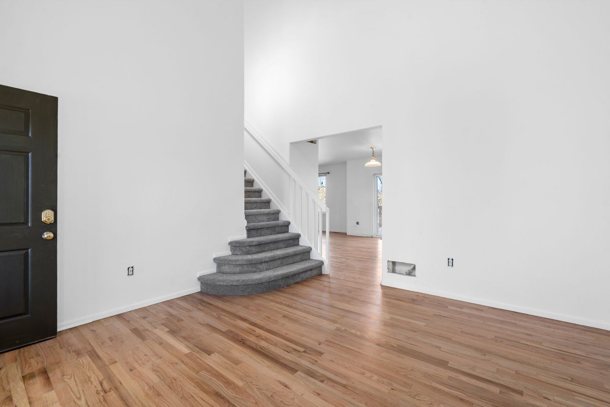 Building Photo - 12620 Winona Ct