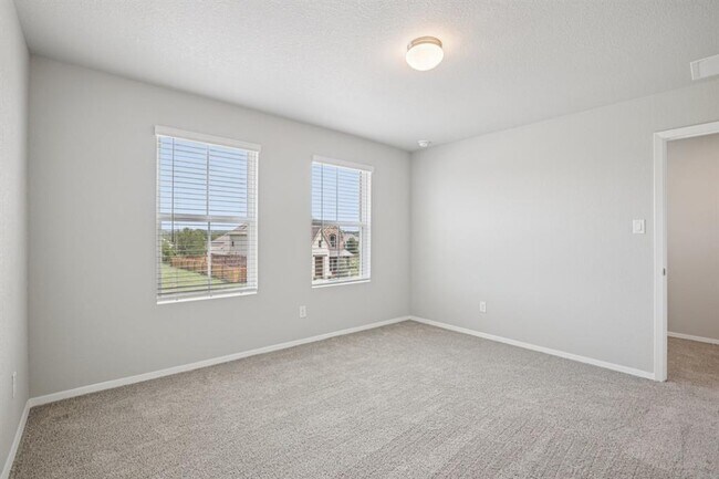 Building Photo - 2405 Ambling Trl
