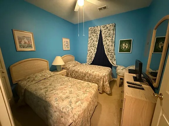 Building Photo - 472 River Oaks Dr