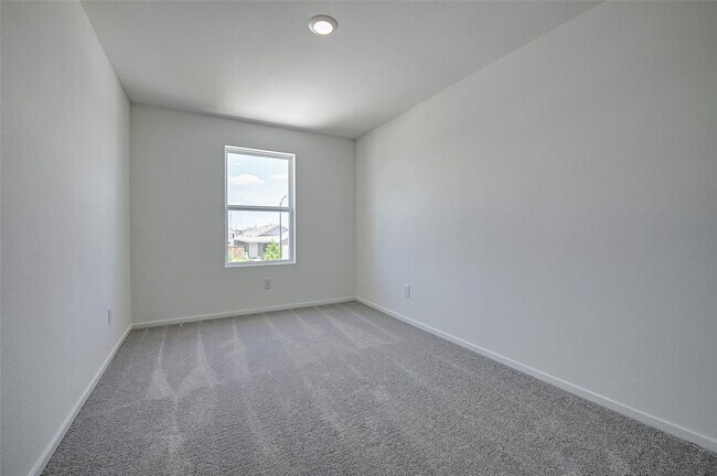 Building Photo - 28715 Texas Sparrow Ln