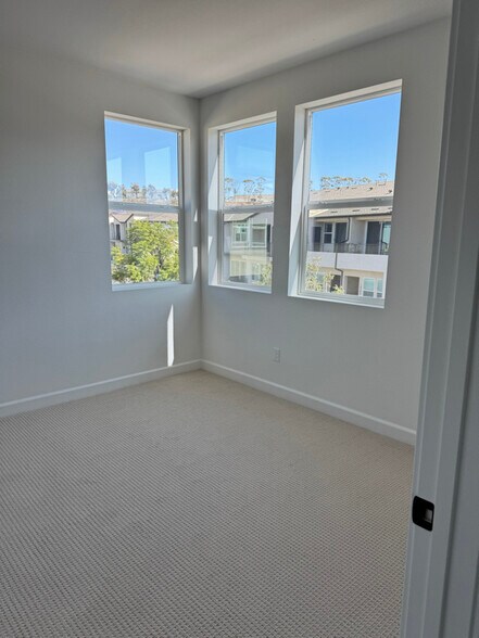 Building Photo - 14107 Angelite Wy