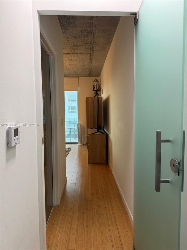 Building Photo - 690 SW 1st Ct