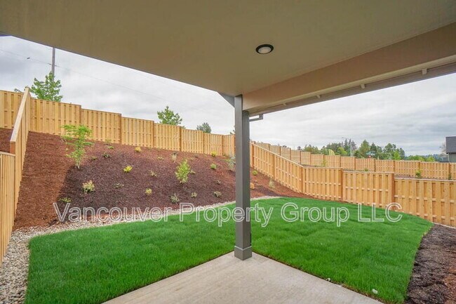 Building Photo - 2351 E Otter Lp
