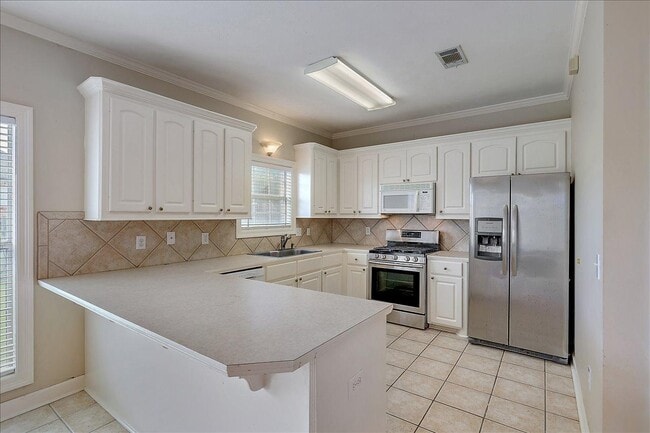 Building Photo - 108 Turnberry Cv