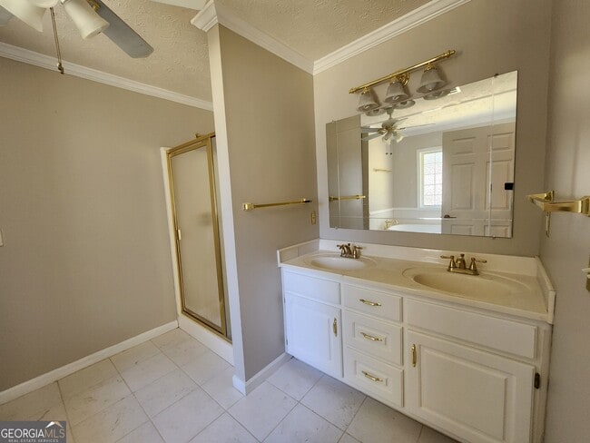 Building Photo - 419 Hannahatchee Ave