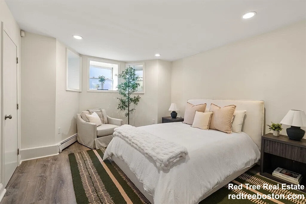 Building Photo - 59 Fort Ave