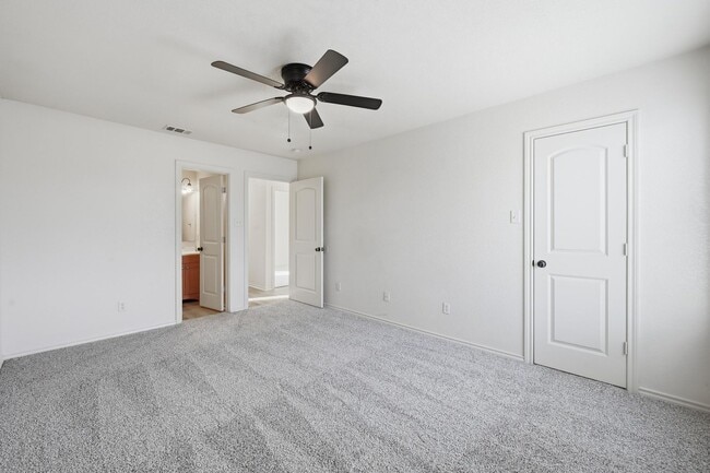 Building Photo - 8117-8119 Doreen Avenue