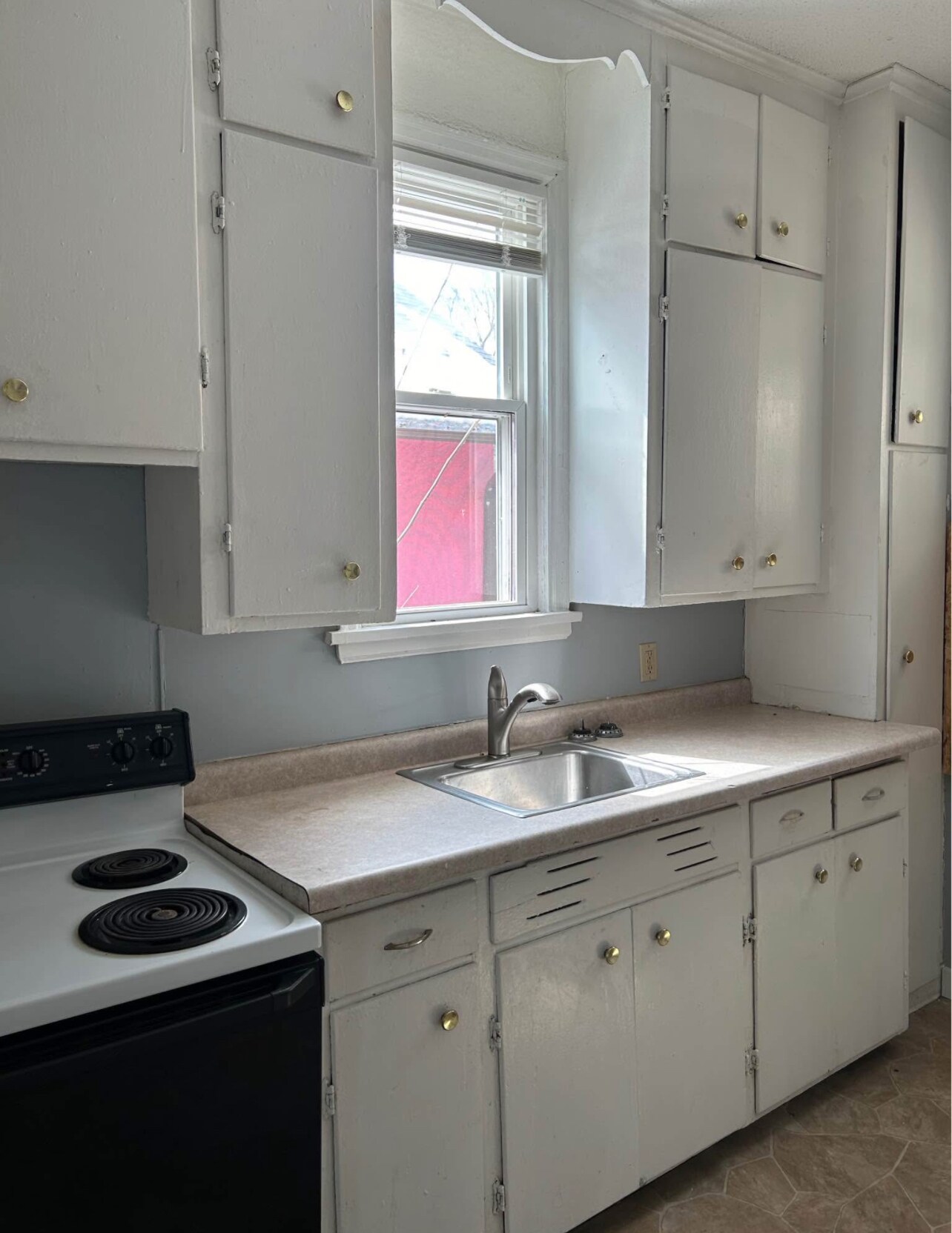 Building Photo - 3343 N 6th St