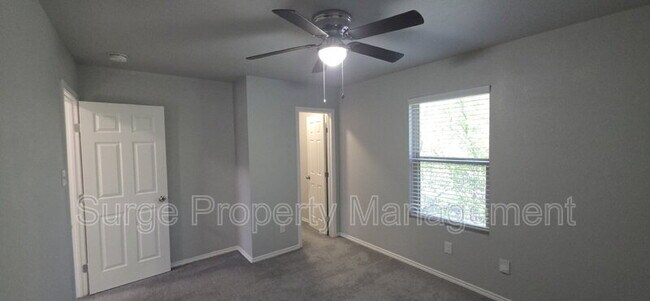 Building Photo - 9108 Lanham St