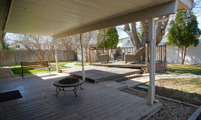 Building Photo - 9594 W Telfair Dr