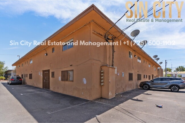Building Photo - "Chic 1-Bed Oasis with Granite Elegance in Vibrant Las Vegas!"