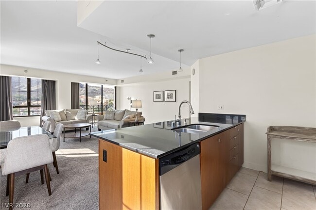 Building Photo - 29 Montelago Blvd