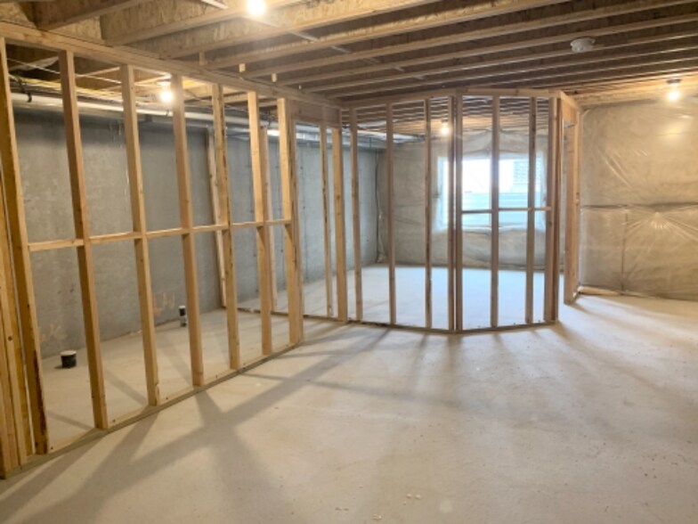 Building Photo - 13967 Silver Peak Ln