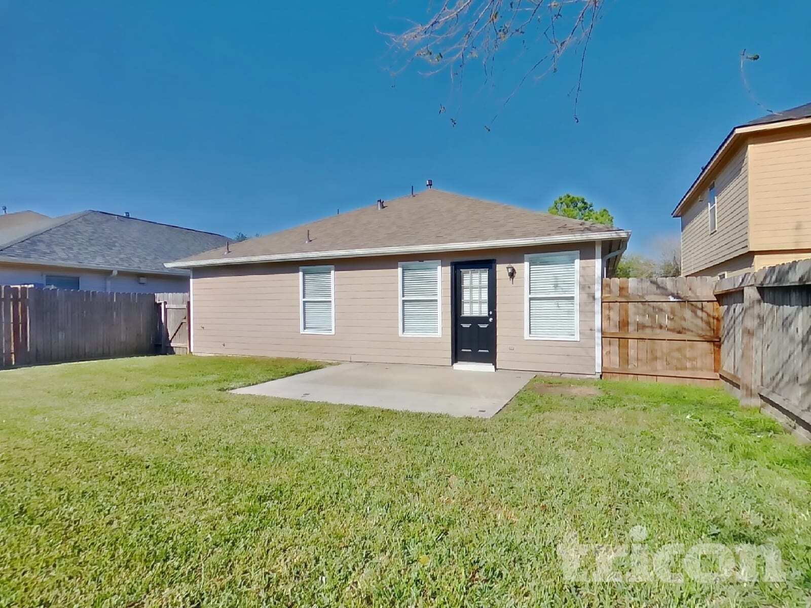 Building Photo - 614 Harpswell Ln