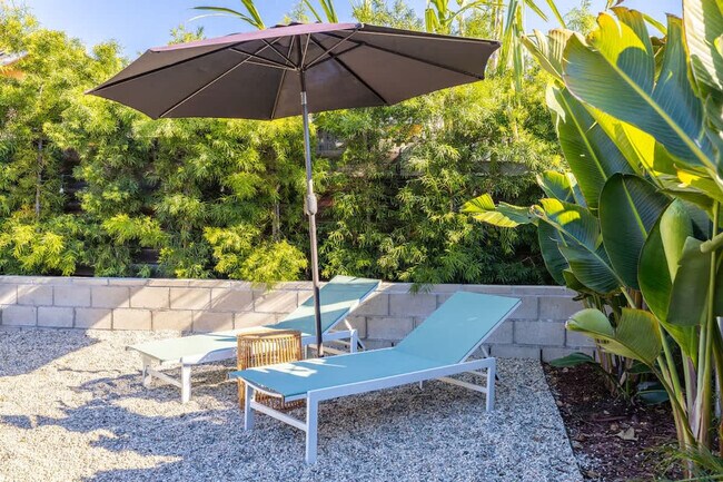 Building Photo - 3725 Jefferson St