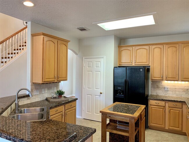 Building Photo - 11218 Timbertree Ln