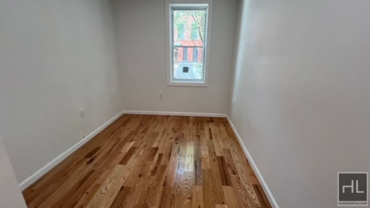Building Photo - 100% GUT RENOVATED DUPLEX  with PRIVATE GA...