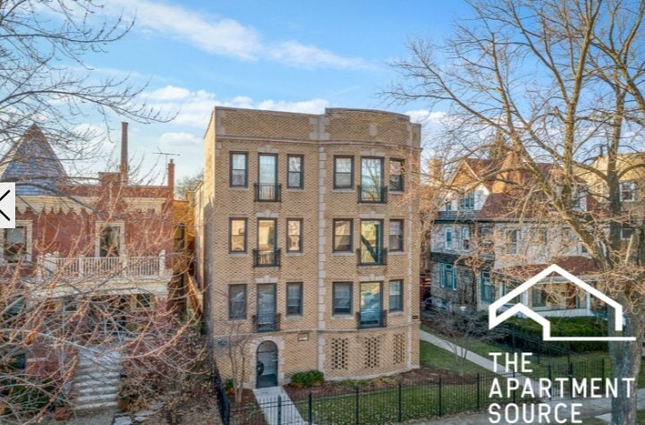 Building Photo - 4838 N Paulina St