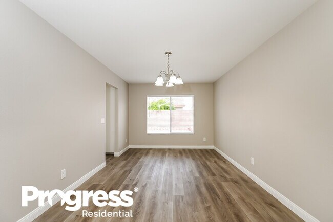 Building Photo - 6640 Chimes Tower Ave