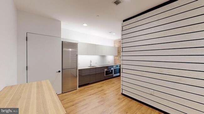 Building Photo - 57 N St NW