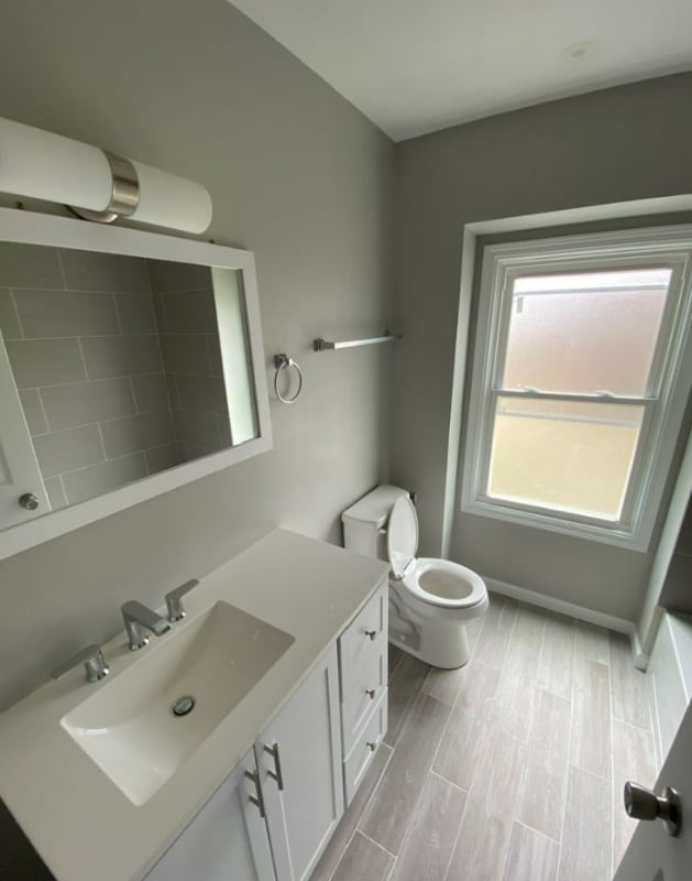 Building Photo - 127 E 35th St