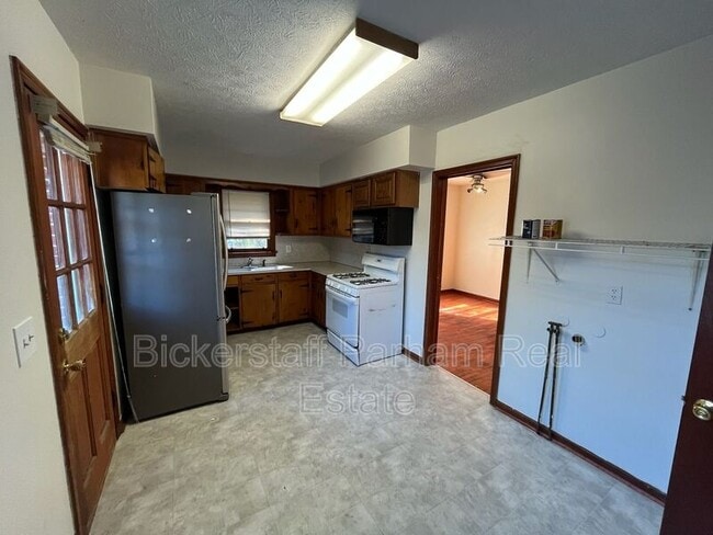 Building Photo - 3936 Austin Dr