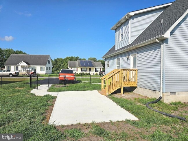 Building Photo - 110 Duck Creek Ln