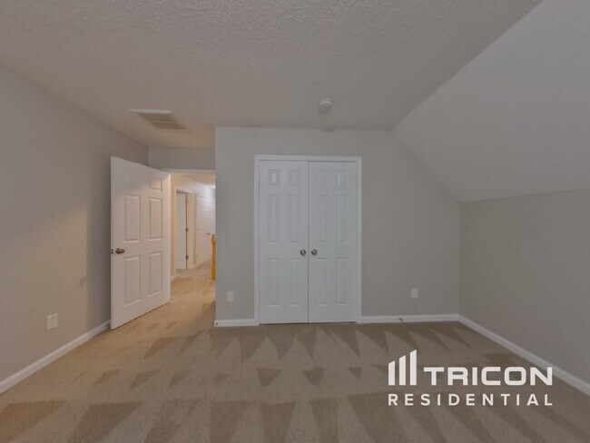 Building Photo - 3709 Bentley Pl