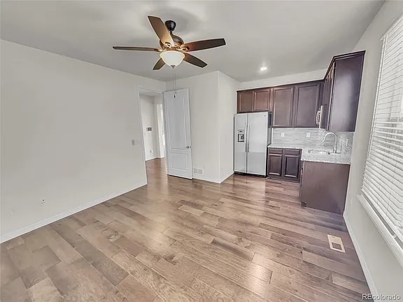 Building Photo - 14880 Chicago St