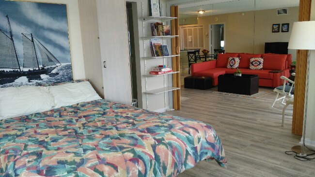 Building Photo - 1500 N Ocean Blvd