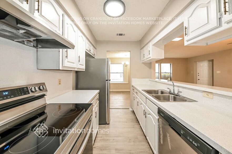 Building Photo - 505 Shennandoah Dr