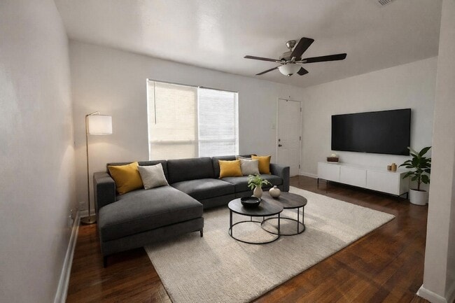 Building Photo - 600 Springdale Rd