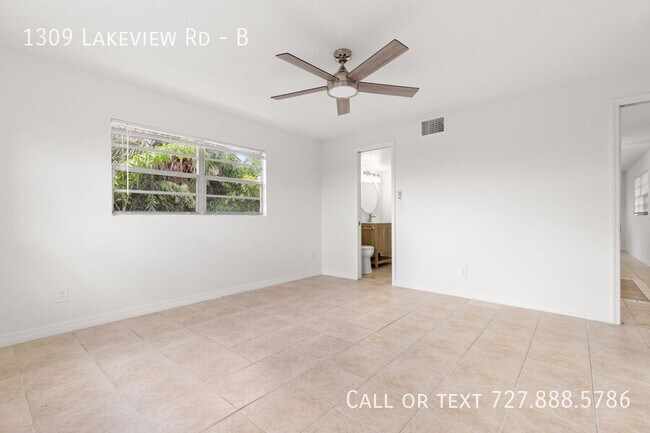 Building Photo - 1309 Lakeview Rd