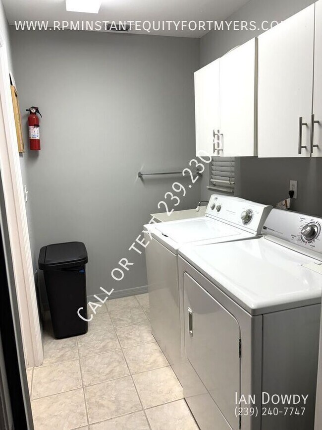 Building Photo - 25431 Fairway Dunes Ct