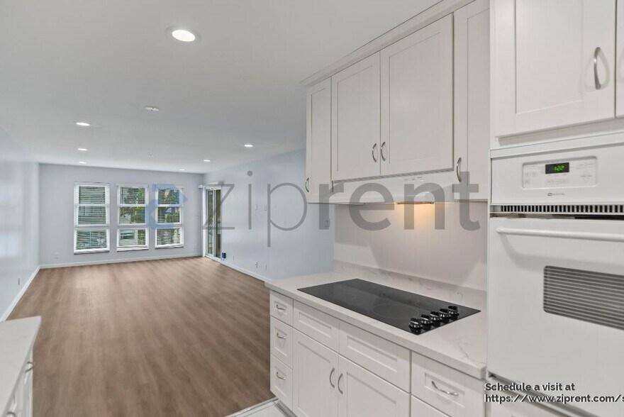 Building Photo - 245 Montecito Ave