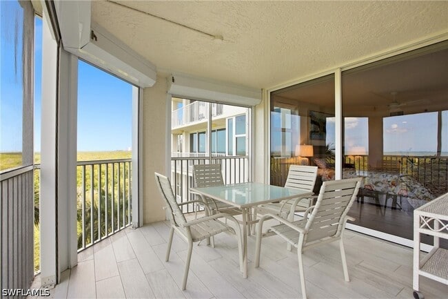 Building Photo - 5550 Heron Point Dr