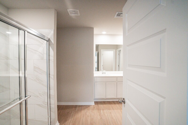 Building Photo - 2912 Firefly Dr