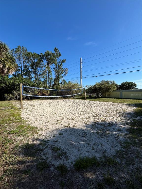 Building Photo - 2020 Royal Bay Blvd