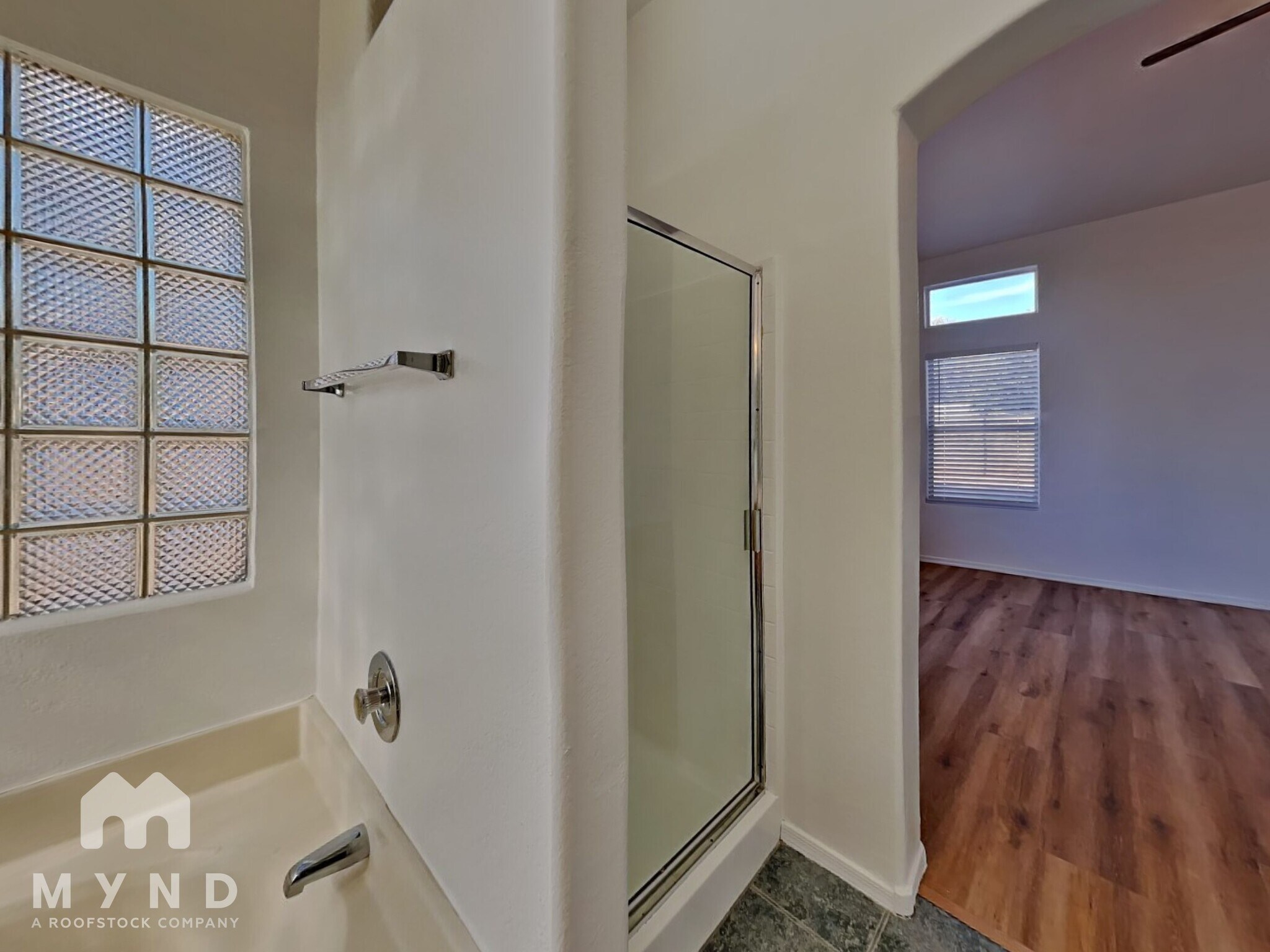 Building Photo - 4708 N 89th Dr