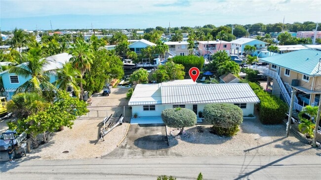 Building Photo - 150 Azalea St