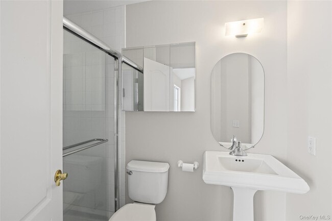 Building Photo - 1005 Constance Ln