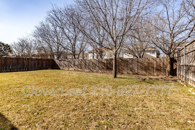 Building Photo - 410 Masonwood Dr