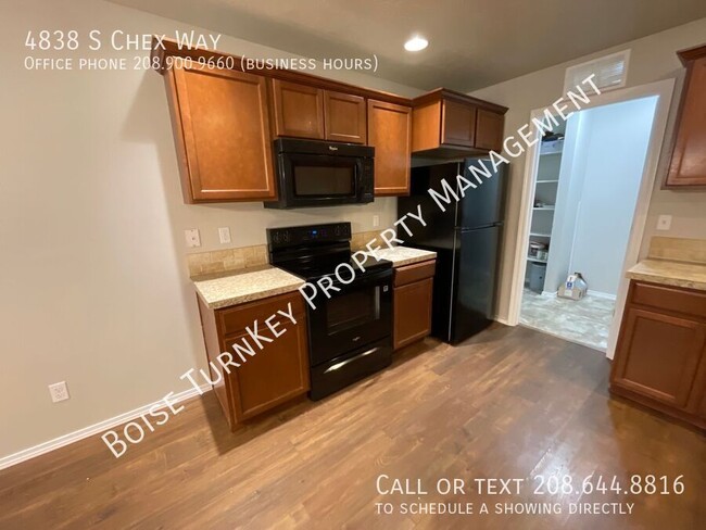 Building Photo - 4838 S Chex Way