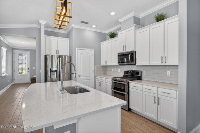 Building Photo - 234 Thistleton Wy