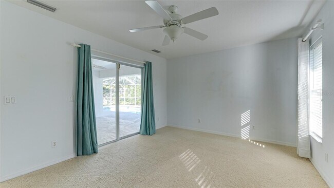 Building Photo - 7146 Sablon Rd