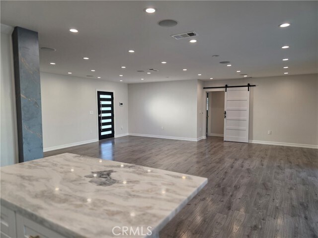 Building Photo - 7954 Crosnoe Ave