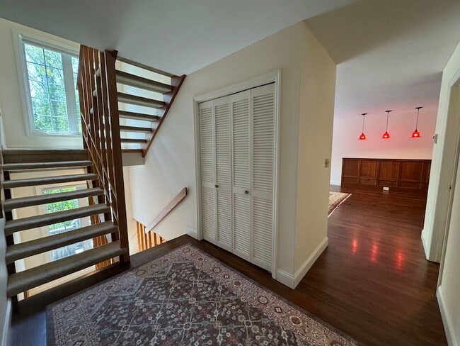 Building Photo - 524 Equinox on The Battenkill