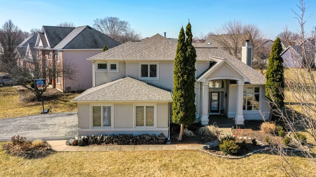 Building Photo - 2655 Molitor Rd