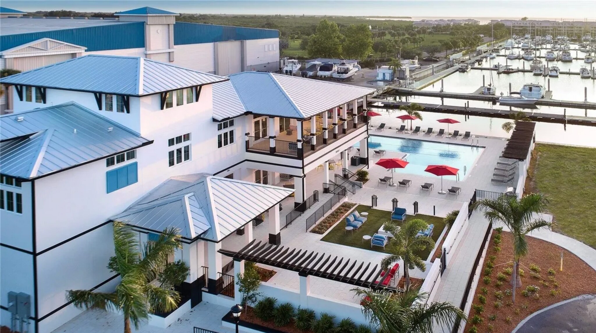 Building Photo - 2624 White Coquina Loop