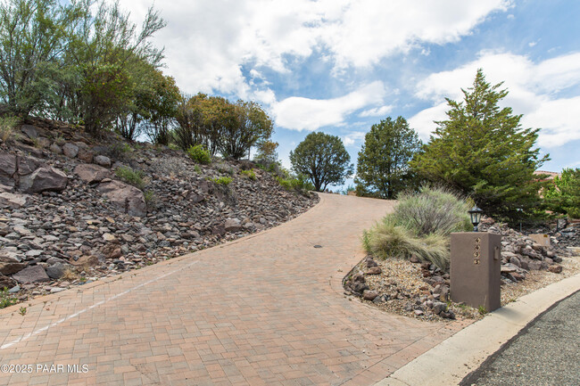 Building Photo - 4493 Hornet Dr